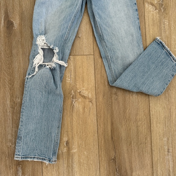 Abercrombie & Fitch The 90’s Straight Ultra High Rise Curve Love 23/000s - Picture 7 of 9